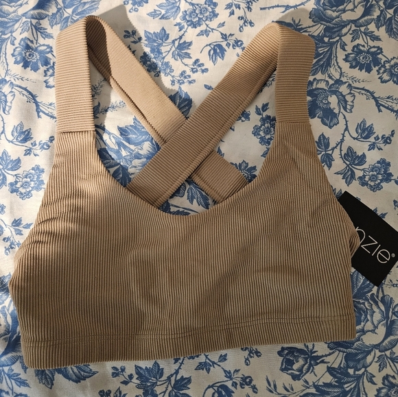 NWT ONZIE HALFMOON BRA - Picture 1 of 3